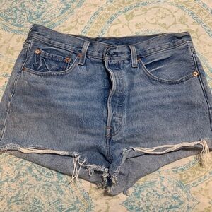 Levi high waisted shorts.